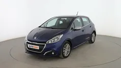 Azul Usado 2017 Peugeot 208 Allure Utilitario | 8599 € (Buen precio)