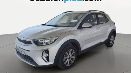 Usado Kia Stonic 79 CV (58 kW) 2025 Gris SUV