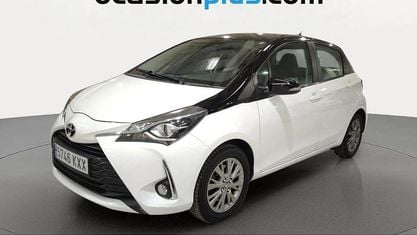 Käytetty Toyota Yaris Active 111 HP (81 kW) 2019 Valkoinen Viistoperä
