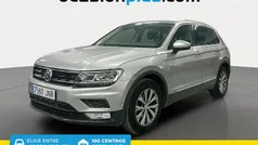 Gris plata Usado 2016 VW Tiguan Advance SUV | 18.350 € (Precio justo)