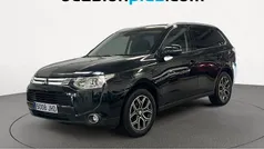 Usado 2015 Mitsubishi Outlander Motion SUV | 13.290 € (Precio justo)