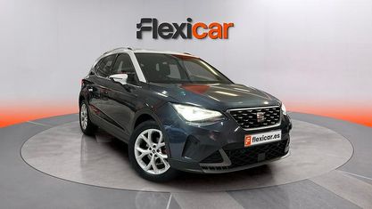 Usado Seat Arona FR 150 CV (110 kW) 2023 Azul SUV