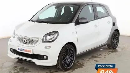 Käytetty Smart ForFour Basis 90 HP (66 kW) 2019 Valkoinen Viistoperä