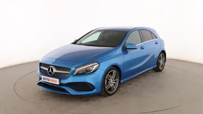 Usado Mercedes A180 AMG 110 CV (80 kW) 2016 Azul Utilitario