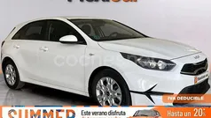 Usado 2022 Kia Ceed Berlina | 16.490 € (Precio justo)