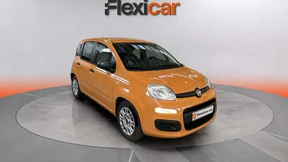 Usado Fiat Panda Sport 71 CV (52 kW) 2022 Amarillo Utilitario