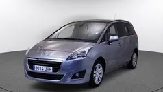 Gris / plata Usado 2015 Peugeot 5008 Allure Monovolumen | 9260 € (Precio justo)