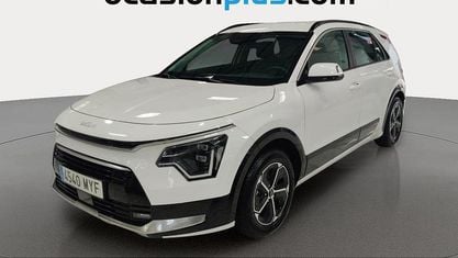 Używany Kia Niro 141 KM (103 kW) 2025 Biały SUV