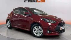 Usado 2021 Toyota Yaris Hybrid Active Utilitario | 16.990 € (Buen precio)