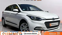 Blanco Usado 2016 Hyundai i20 Berlina | 9590 € (Precio justo)