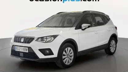 Usado Seat Arona Ecomotive 95 CV (69 kW) 2018 Blanco SUV