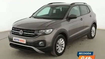 Usado VW T-Cross Advance 110 CV (80 kW) 2021 Gris SUV