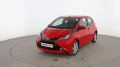 Rojo Usado 2017 Toyota Aygo X-play Utilitario | 8699 € (Super precio)