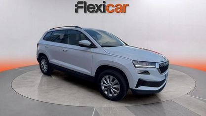 Usado Skoda Karoq Active 116 CV (85 kW) 2022 Blanco SUV