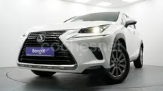 Blanco Usado 2019 Lexus NX300h Business Edition SUV | 24.990 € (Precio justo)