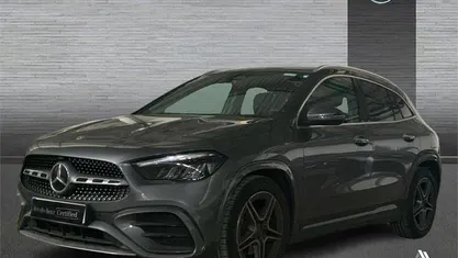 Usado Mercedes GLA200 163 CV (119 kW) 2025 SUV