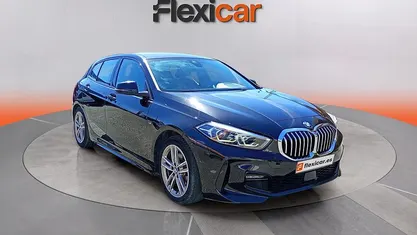 Usado BMW 118 150 CV (110 kW) 2021 Negro Utilitario