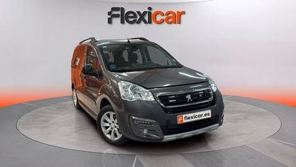 Usado Peugeot Partner Tepee Active 110 CV (80 kW) 2018 Gris Monovolumen