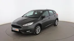 Gris Usado 2015 Ford Focus Trend Utilitario | 10.899 € (Precio justo)