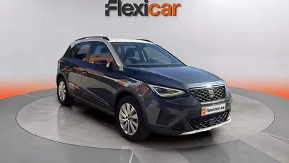 Usado Seat Arona Style 110 CV (80 kW) 2022 SUV