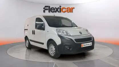 Usado Fiat Fiorino 95 CV (69 kW) 2021 Blanco Monovolumen