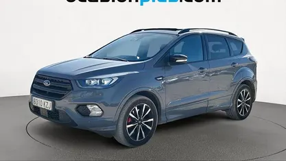 Usado Ford Kuga ST-Line 150 CV (110 kW) 2019 Gris SUV