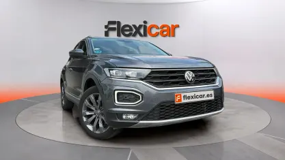 Usado VW T-Roc Sportline 150 CV (110 kW) 2021 Gris SUV