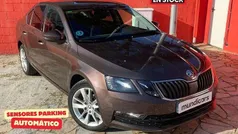 Usado 2017 Skoda Octavia Ambition Berlina | 12.790 € (Precio justo)