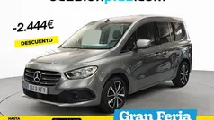 Gris / plata Usado 2023 Mercedes T180 Monovolumen | 26.890 € (Precio justo)