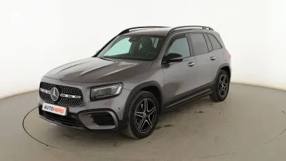 Usado Mercedes GLB200 AMG line 150 CV (110 kW) 2024 Gris SUV