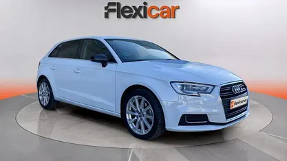 Usado Audi A3 Premium 116 CV (85 kW) 2017 Blanco Berlina