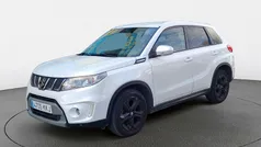 Blanco Usado 2018 Suzuki Vitara SUV | 15.446 € (Precio justo)