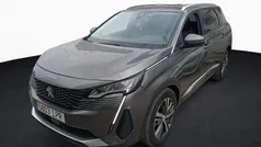 Gris Usado 2021 Peugeot 5008 Allure Monovolumen | 23.300 € (Precio justo)