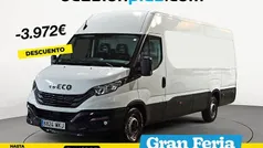 Usado 2023 Iveco Daily Berlina | 28.300 € (Precio justo)