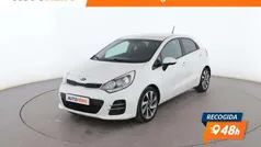 Blanco Usado 2017 Kia Rio Berlina | 10.199 € (Precio justo)