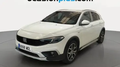 Usado Fiat Tipo Cross 100 CV (73 kW) 2023 Blanco Utilitario