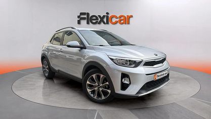 Usado Kia Stonic 101 CV (74 kW) 2019 Gris SUV