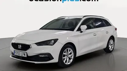 Usado Seat Leon Style 115 CV (84 kW) 2021 Monovolumen