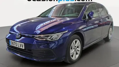 Usado VW Golf VIII Life 110 CV (80 kW) 2021 Azul Utilitario