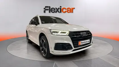 Begagnad Audi Q5 Design 163 HK (119 kW) 2020 Vit SUV