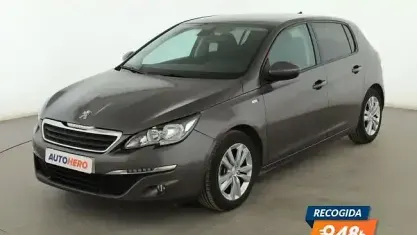 Occasion Peugeot 308 Style 110 PK (80 kW) 2016 Grijs Sedan