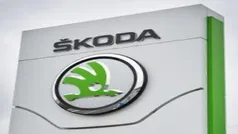 Usado 2024 Skoda Kamiq SUV | 23.990 € (Precio justo)