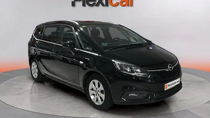 Negro Usado 2018 Opel Zafira Tourer Family Monovolumen | 10.490 € (Super precio)