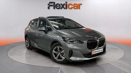 Używany BMW 218 136 KM (100 kW) 2023 Szary Minivan