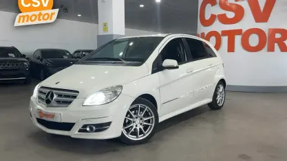 Usado Mercedes B180 109 CV (80 kW) 2008 Blanco Monovolumen