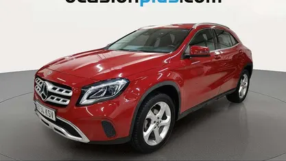 Usado Mercedes GLA180 122 CV (89 kW) 2019 SUV