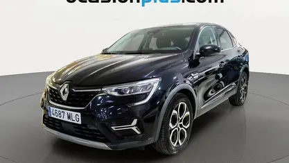 Usado Renault Arkana Techno 145 CV (106 kW) 2023 Negro SUV
