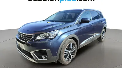Usado Peugeot 5008 Allure 131 CV (96 kW) 2018 Azul SUV