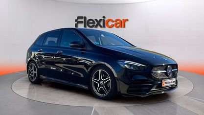 Occasion Mercedes B180 116 PK (85 kW) 2022 Zwart MPV