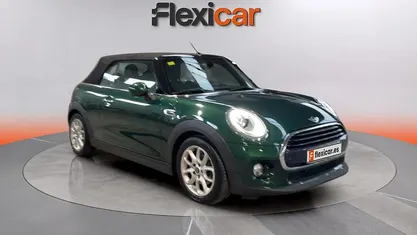 Usado Mini Cooper D Cabriolet 116 CV (85 kW) 2016 Verde Descapotable